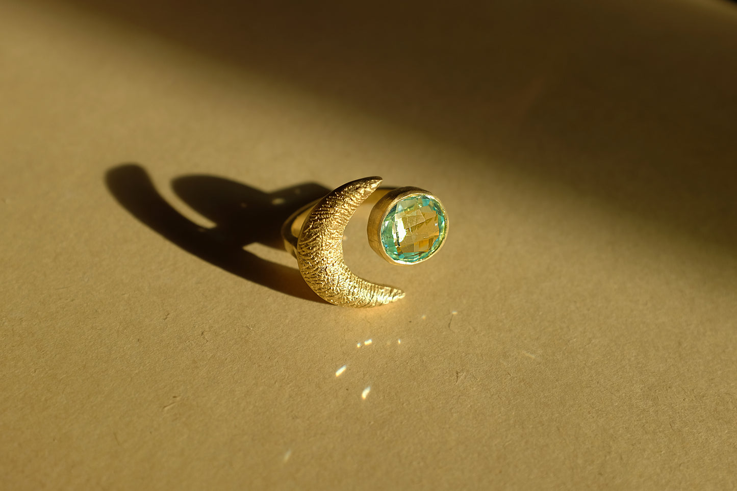 Luna Ring